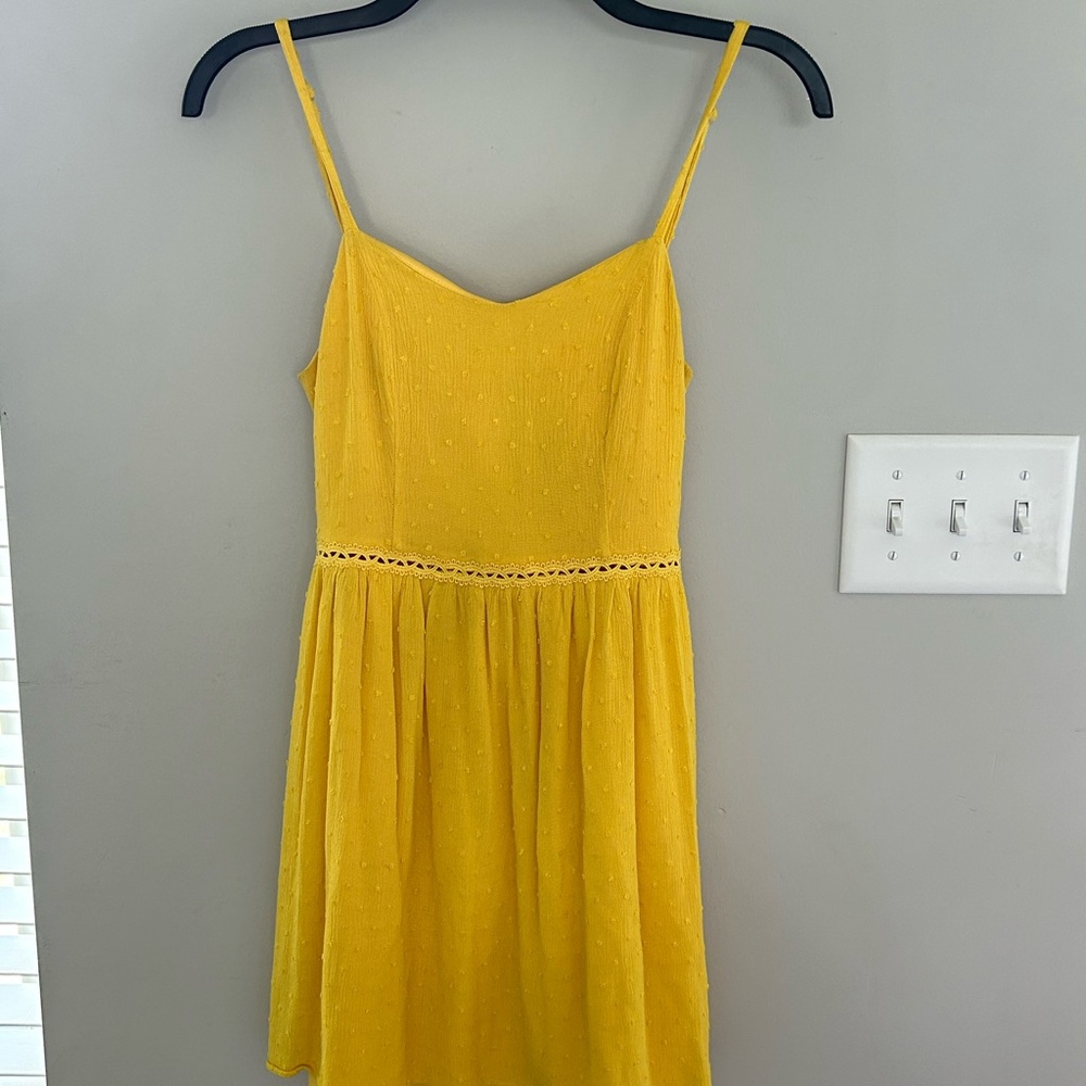 ***SOLD ON ANOTHER PLATFORM*** 
IN San Francisco Yellow Spaghetti Strap Dress